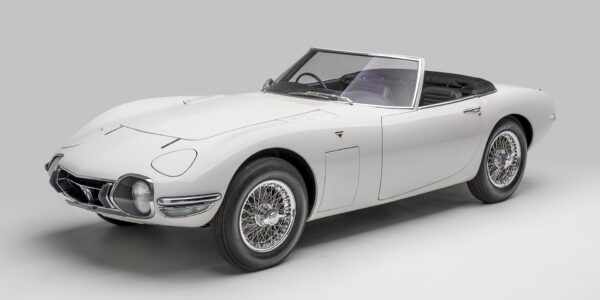'67 Toyota 2000 GT (James Bond 007: Release 3 - 2001)