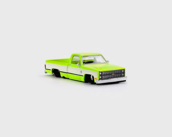 Chevrolet Silverado (KAIDO Flo Yellow V1 - 2024)