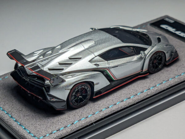 Lamborghini Veneno (Discoloration Gray - 2025)
