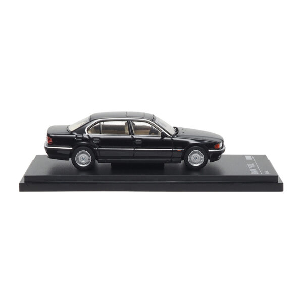 BMW 750iL (E38) (Black - 2025)