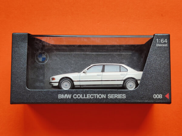 BMW 750iL (E38) (BMW Collection Series: White - 2024)