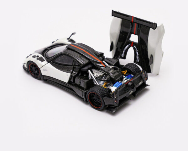 Pagani Zonda Cinque (Pearl White - 2025)