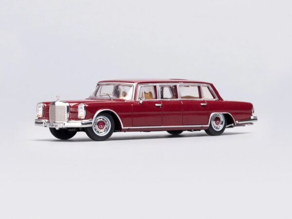 Mercedes-Benz 600 Pullman Limousine (Red - 2020)