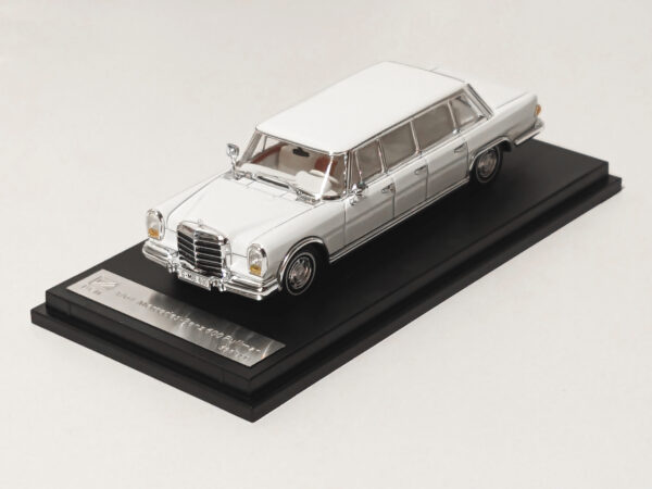 '66 Mercedes-Benz 600 Pullman (White - 2022)