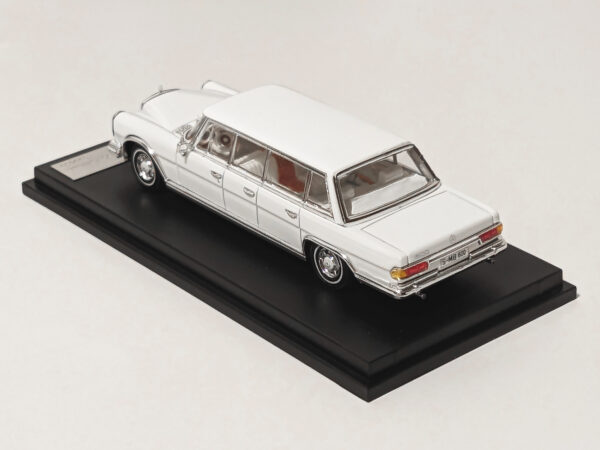 '66 Mercedes-Benz 600 Pullman (White - 2022)