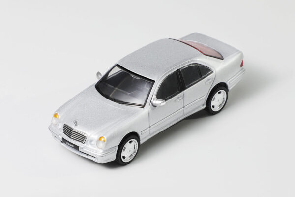 Mercedes-Benz E55 AMG (W210) (Silver - 2025)