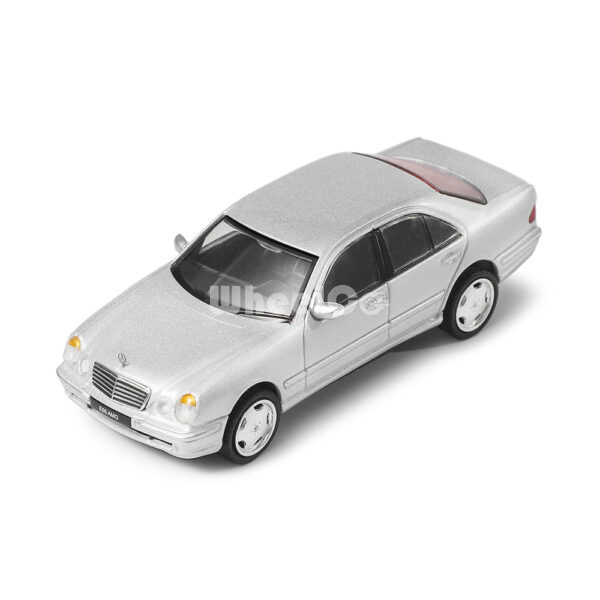 Mercedes-Benz E55 AMG (W210) (Silver - 2025)