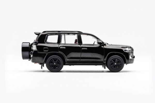 '15 Toyota Land Cruiser (200) (Black - 2024)