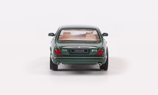 Jaguar XJ (X300) (Green - 2023)