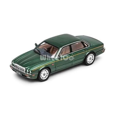 Jaguar XJ (X300) (Green - 2023)