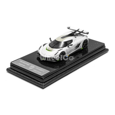 Koenigsegg Jesko (Pearl White - 2023)