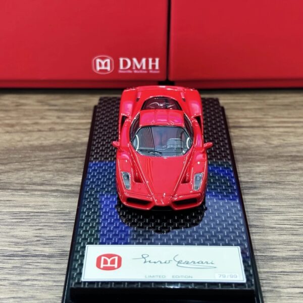 Enzo Ferrari (Rosso Corsa - 2023)