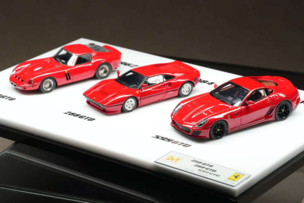 Ferrari 250 GTO / Ferrari 288 GTO / Ferrari 599 GTO (Rosso Corsa - 2025)