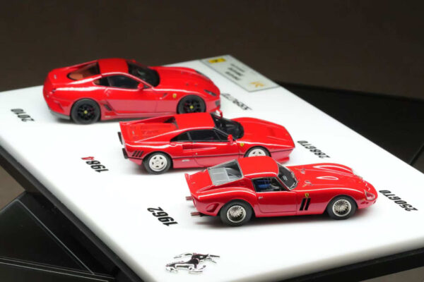 Ferrari 250 GTO / Ferrari 288 GTO / Ferrari 599 GTO (Rosso Corsa - 2025)