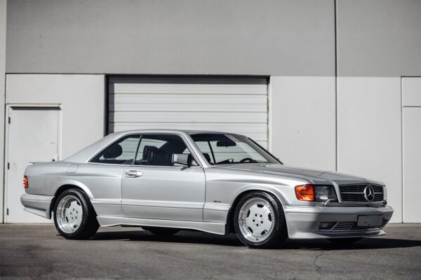 Mercedes-Benz 560 SEC AMG (Silver - 2024)