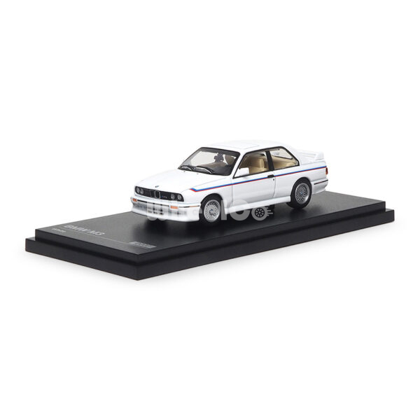 BMW M3 (E30) (White - 2025)