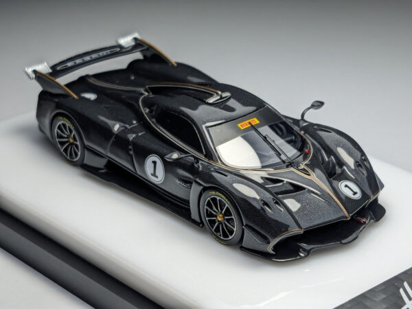 Pagani Huayra R (Black Carbon Fiber #1 - 2025)