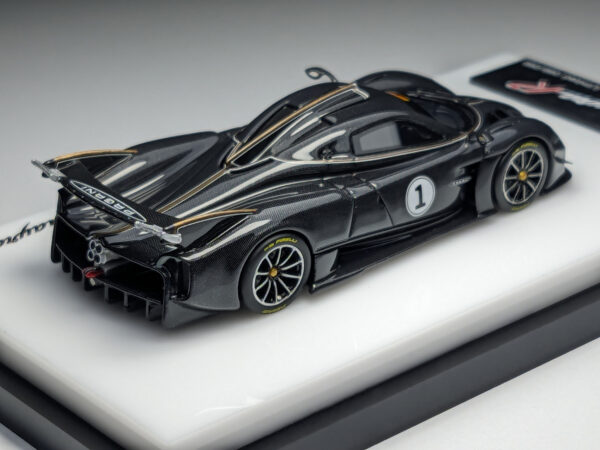Pagani Huayra R (Black Carbon Fiber #1 - 2025)