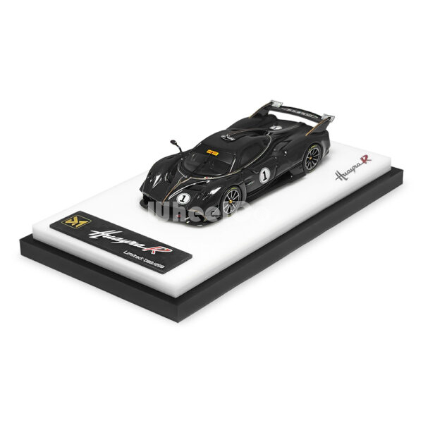 Pagani Huayra R (Black Carbon Fiber #1 - 2025)