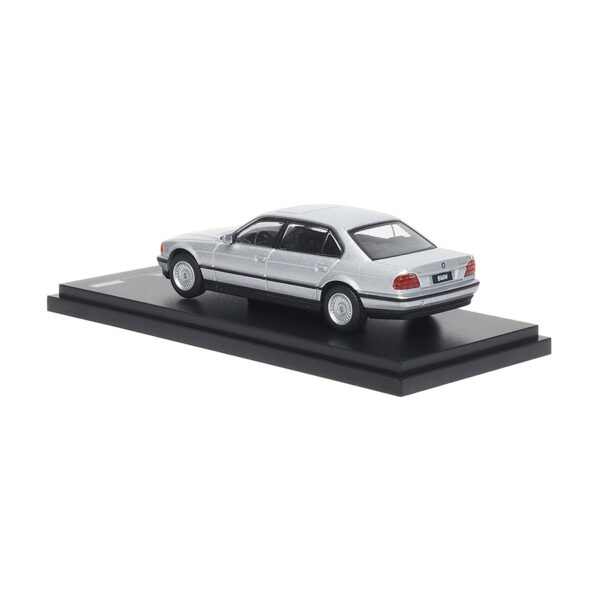 BMW 750iL (E38) (Silver - 2025)