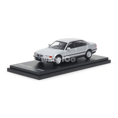 BMW 750iL (E38) (Silver - 2025)