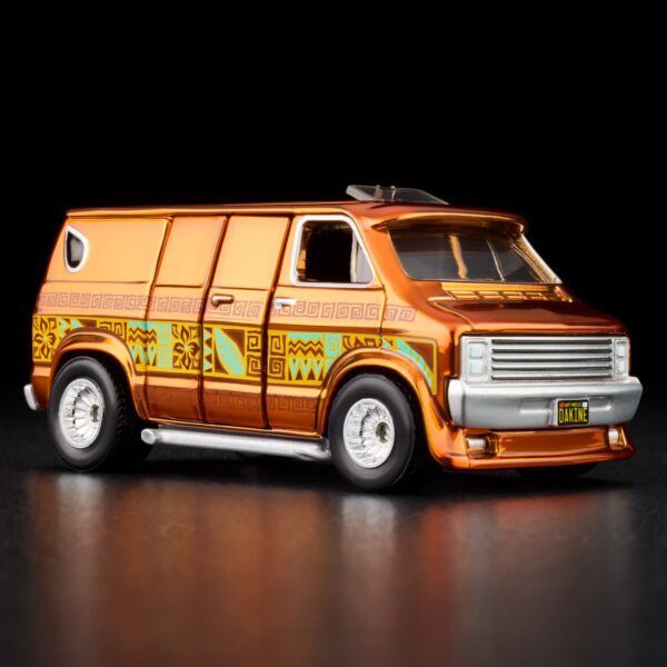 '70s Dodge Tradesman Van (Red Line Club - 2025)