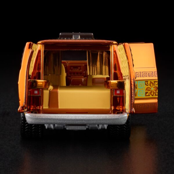 '70s Dodge Tradesman Van (Red Line Club - 2025)
