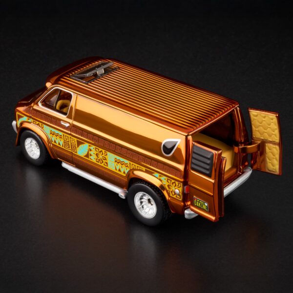 '70s Dodge Tradesman Van (Red Line Club - 2025)