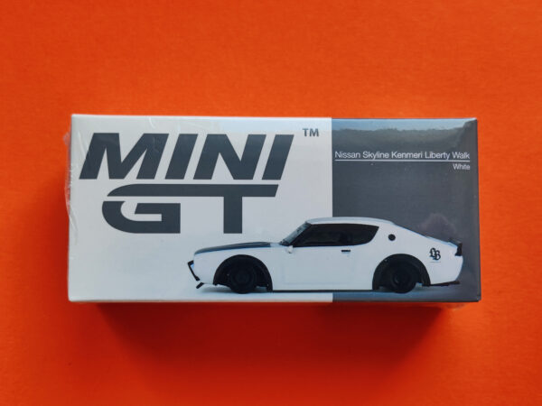 Nissan Skyline Kenmeri Liberty Walk (White, RHD - 2024)