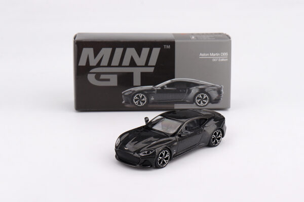 Aston Martin DBS (007 Edition, LHD - 2025)