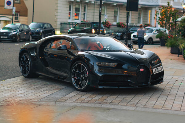 '16 Bugatti Chiron (Hot Wheels Boulevard - 2025)