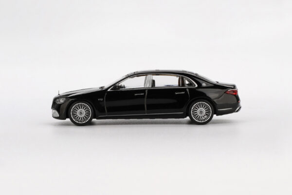 Mercedes-Maybach S 680 (Black, RHD - 2025)