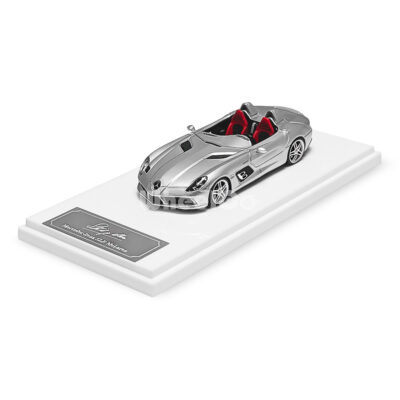 Mercedes-Benz SLR McLaren Stirling Moss (Crystal Laurite Silver - 2026)