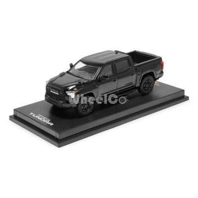 Toyota Tundra (Gloss Black - 2026)