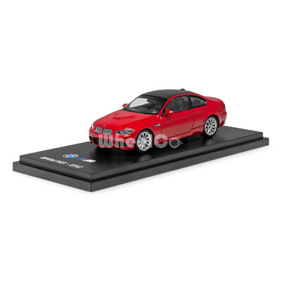 BMW M3 Coupe E92 (BMW Collection Series: 40 Years of BMW M3 1:64 Miniature Collection - 2026)